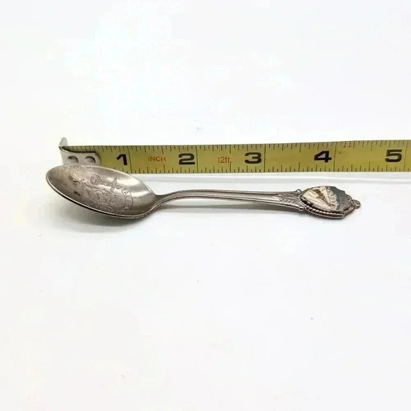 Vintage Nebraska Souvenir Engraved spoon. Kitschy cool. - Picture 5 of 5
